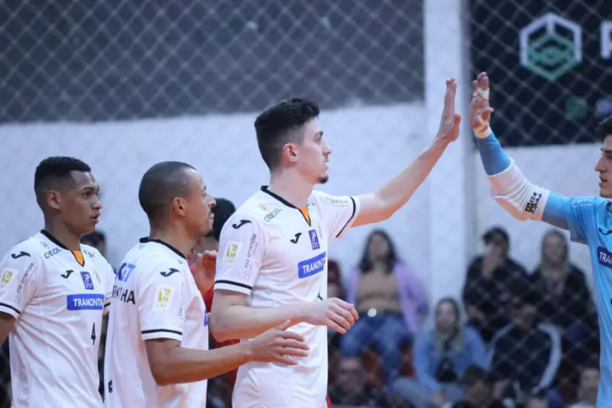 FutSal - ACBF larga em vantagem nas quartas de final do Gaucho